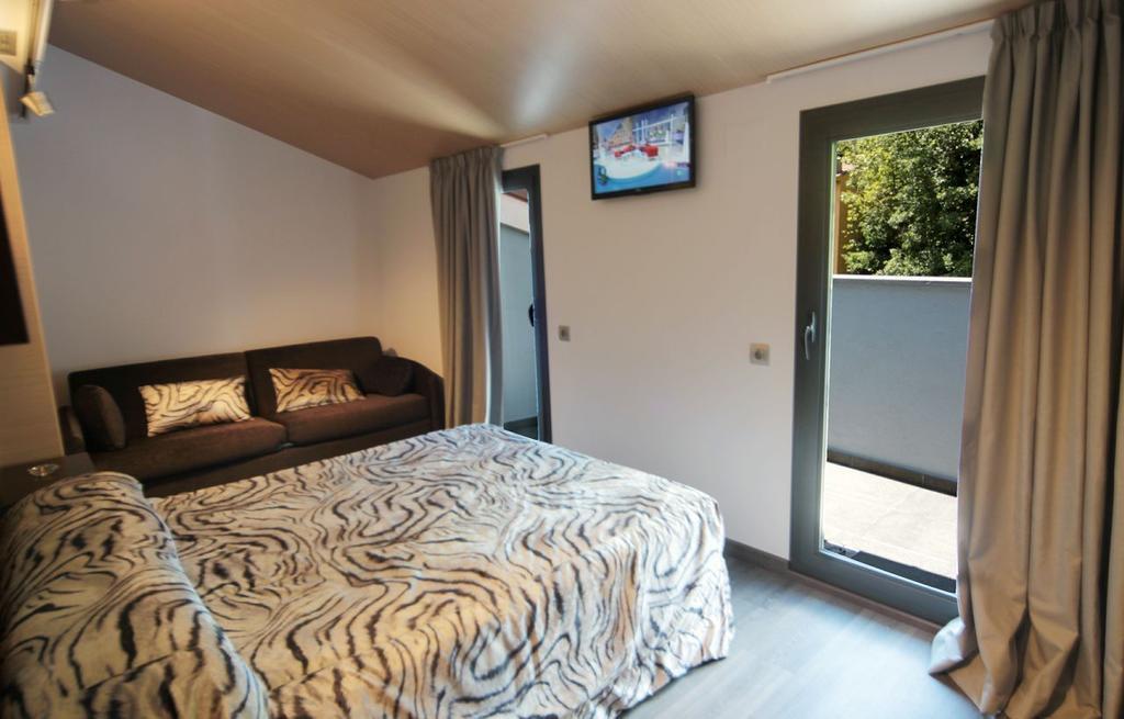 Hotel 9 Sant Antoni Ribes De Freser Quarto foto